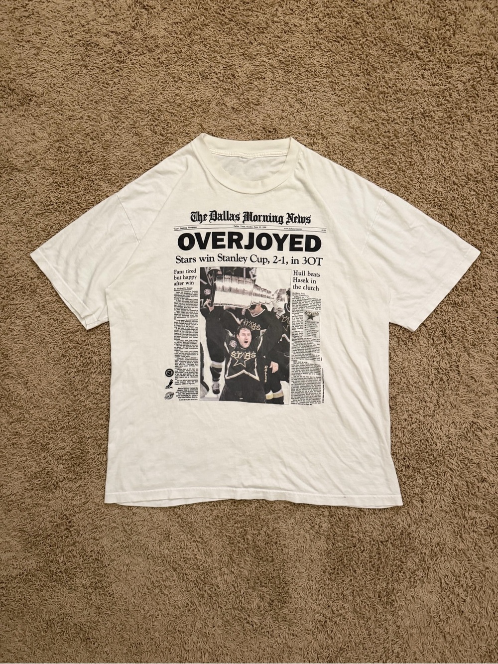 Vintage 90s Dallas Stars NHL Newspaper Screenprint T Shirt White Size XL RARE